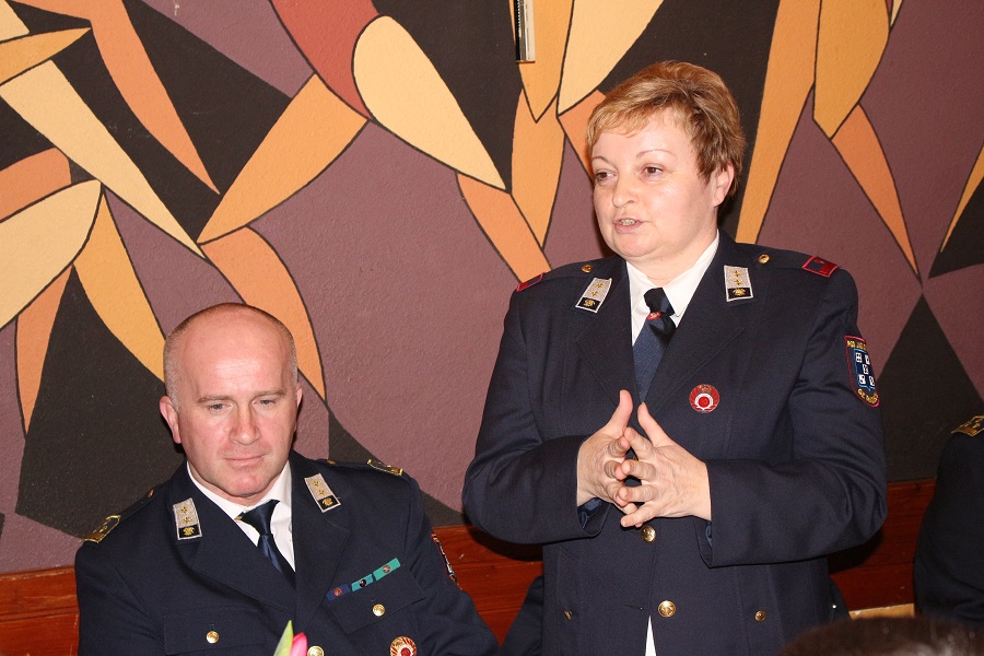 Dolgoletni nekdanji tajnik PGD Jagnjenica Zvone Dornik in aktualna predsednica PGD Jagnjenica Breda Šuligoj na občnem zboru PGD Radeče l.2018